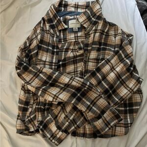 American Eagle Yellow flannel, women’s size M